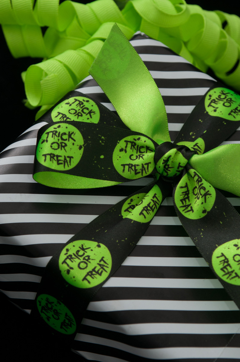 trick-or-treat-ribbon.jpg