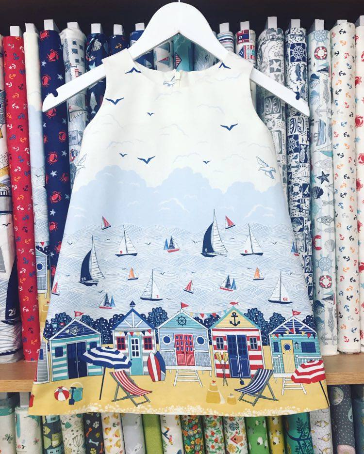 seaside-dress.jpg seaside-dress.jpg