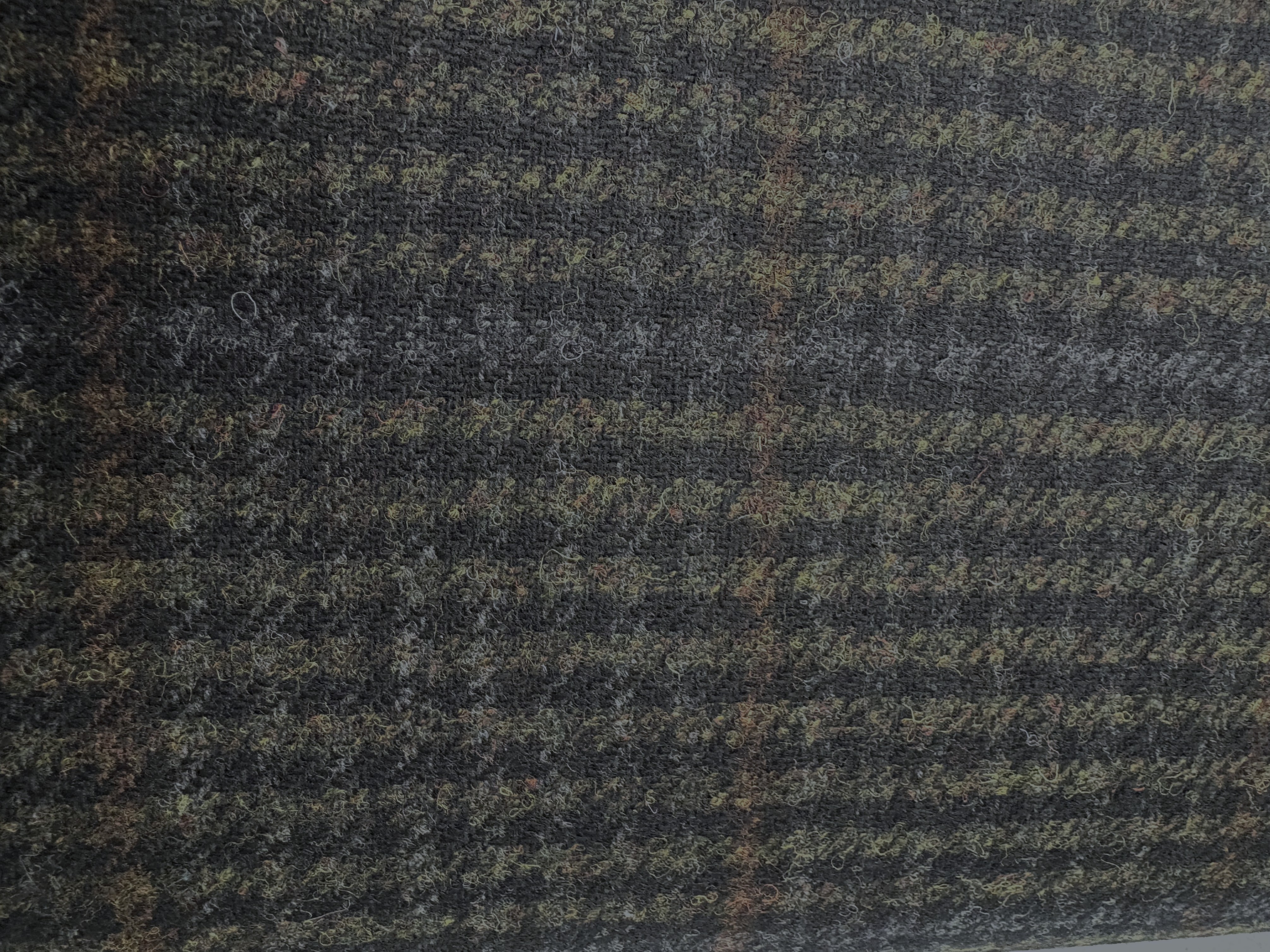 Wool - Dark Olive