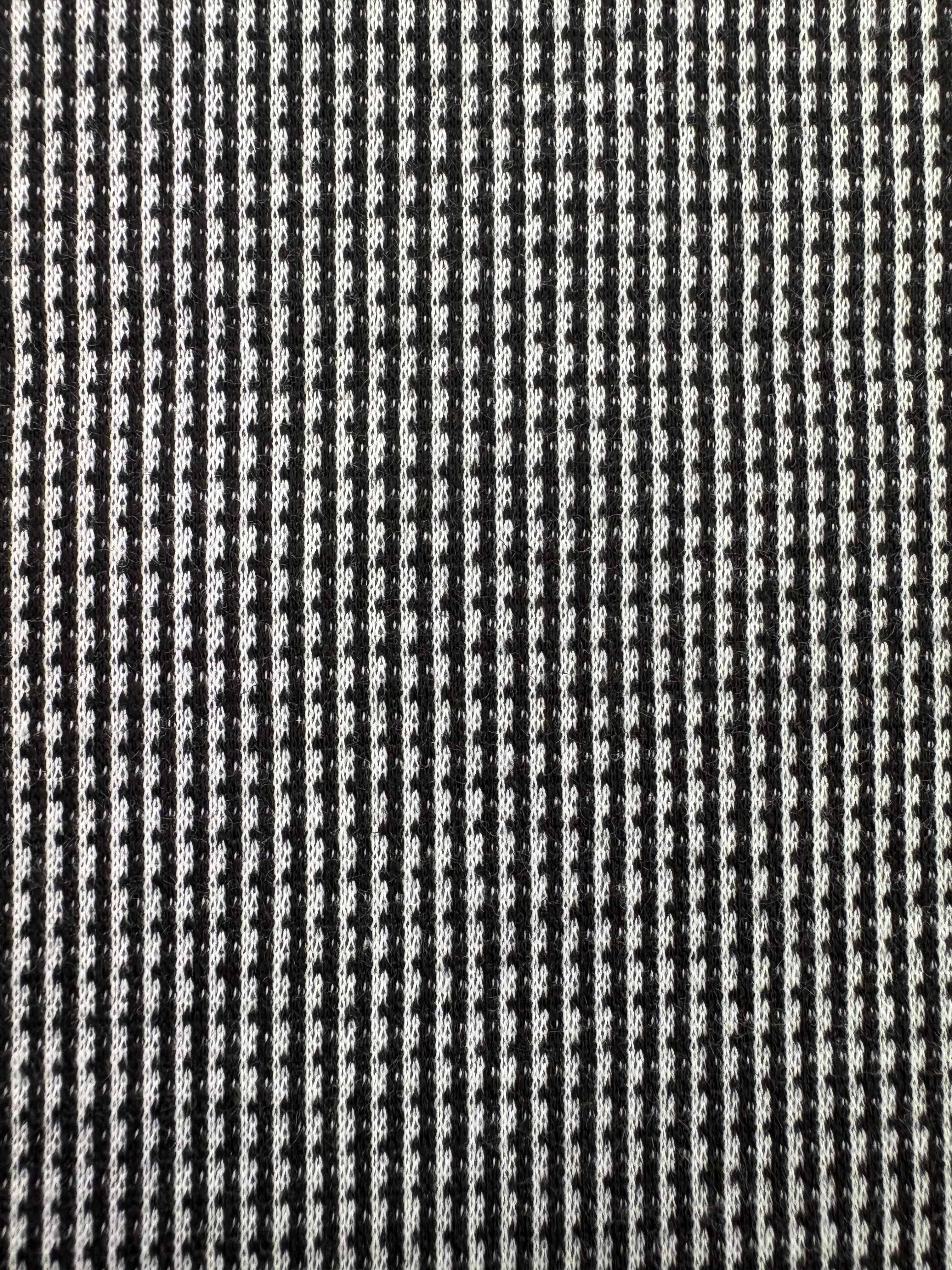 Polyester and viscose with stretch