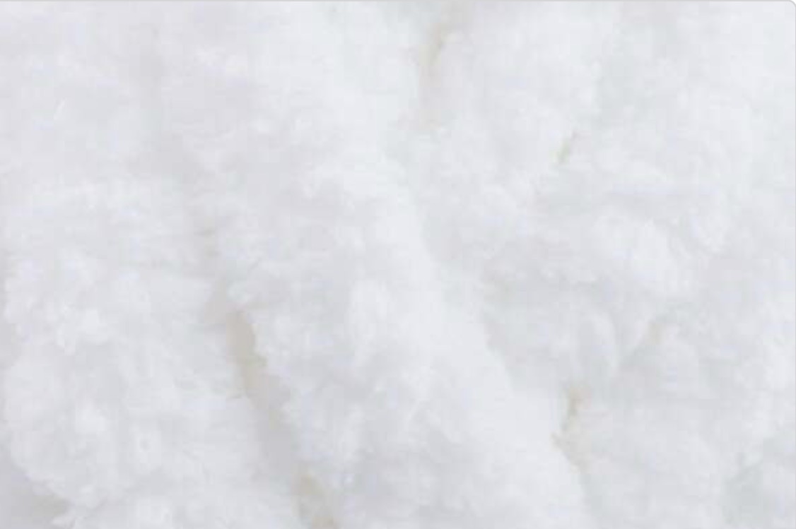 James C Brett BIg'un BU01 Snow White