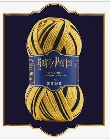 HARRY POTTER™ SELF-STRIPING SCARF YARN Hufflepuff